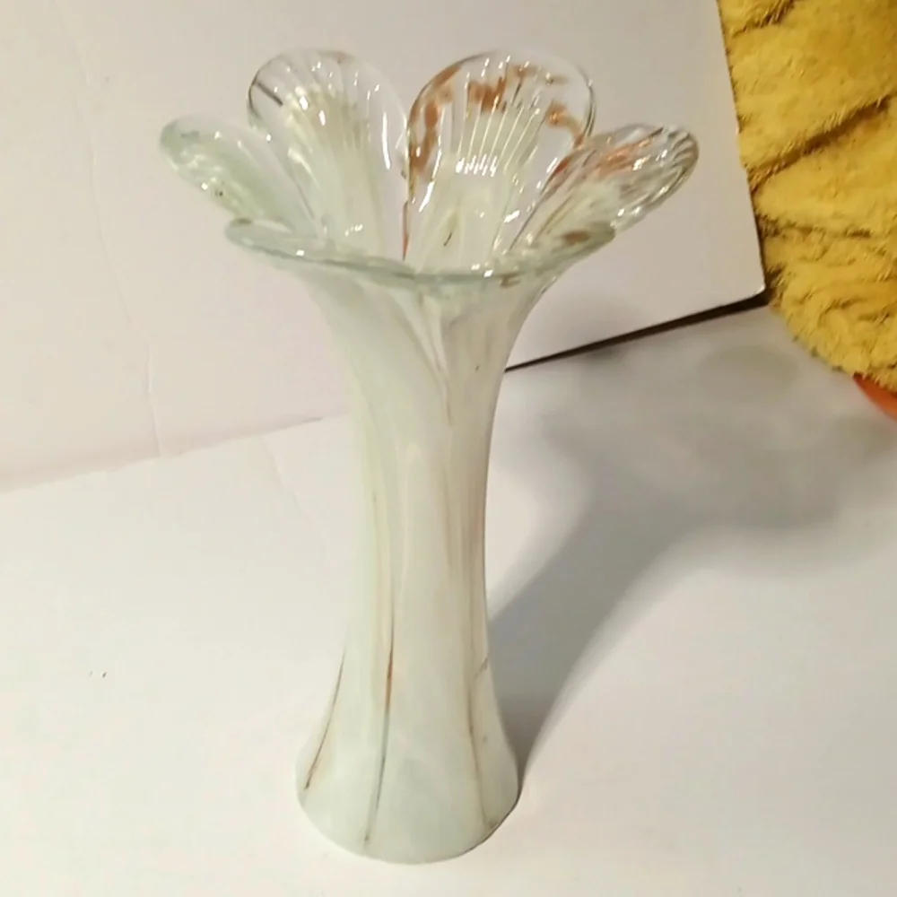 Murano Vintage Swung Glass Vase with Fluted Design